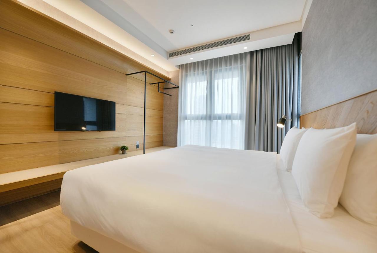 Check Inn Select New Taipei Sanchong Kültér fotó